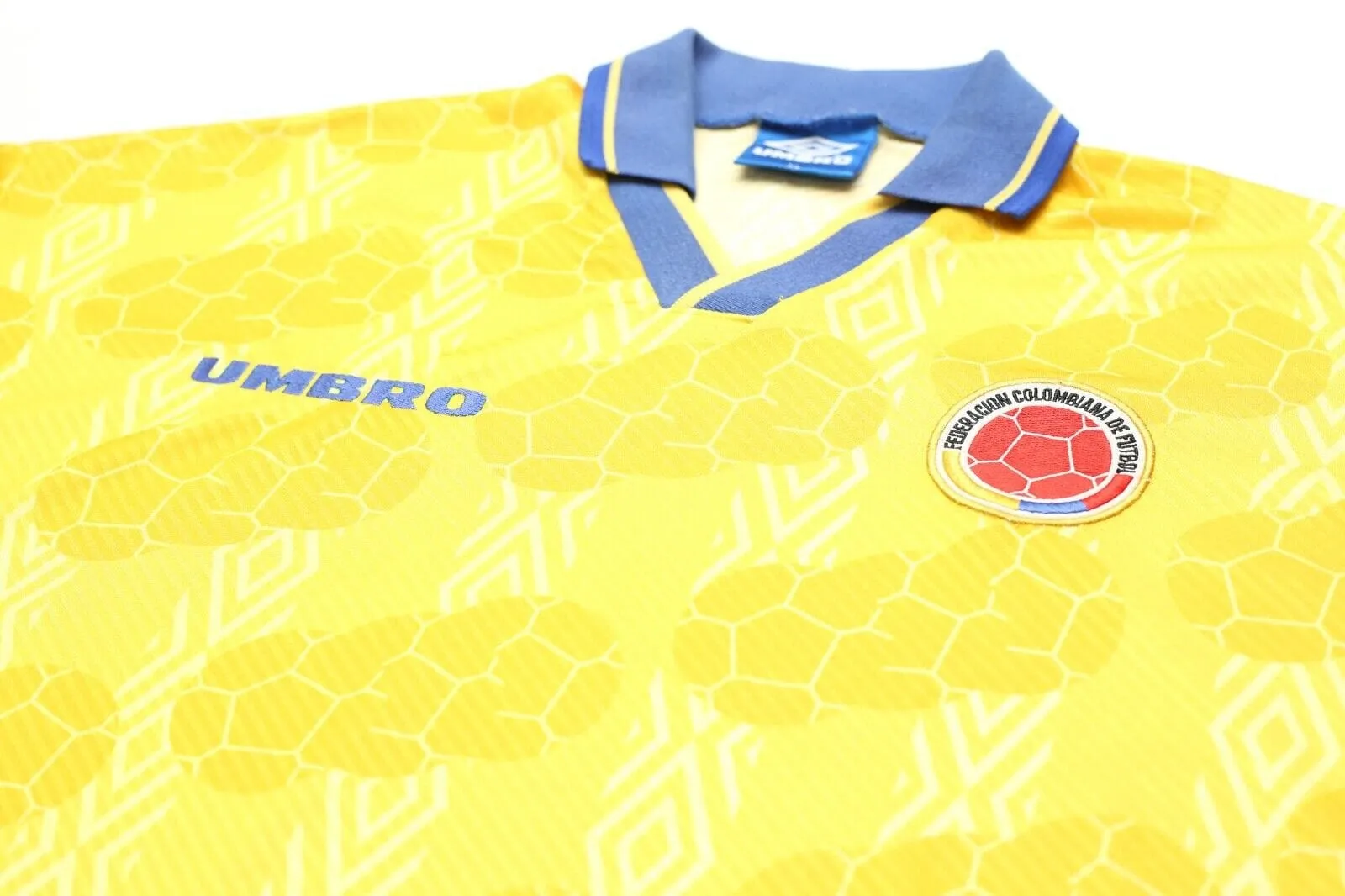 1994/95 COLOMBIA Vintage Umbro Home Football Shirt Jersey (XL)