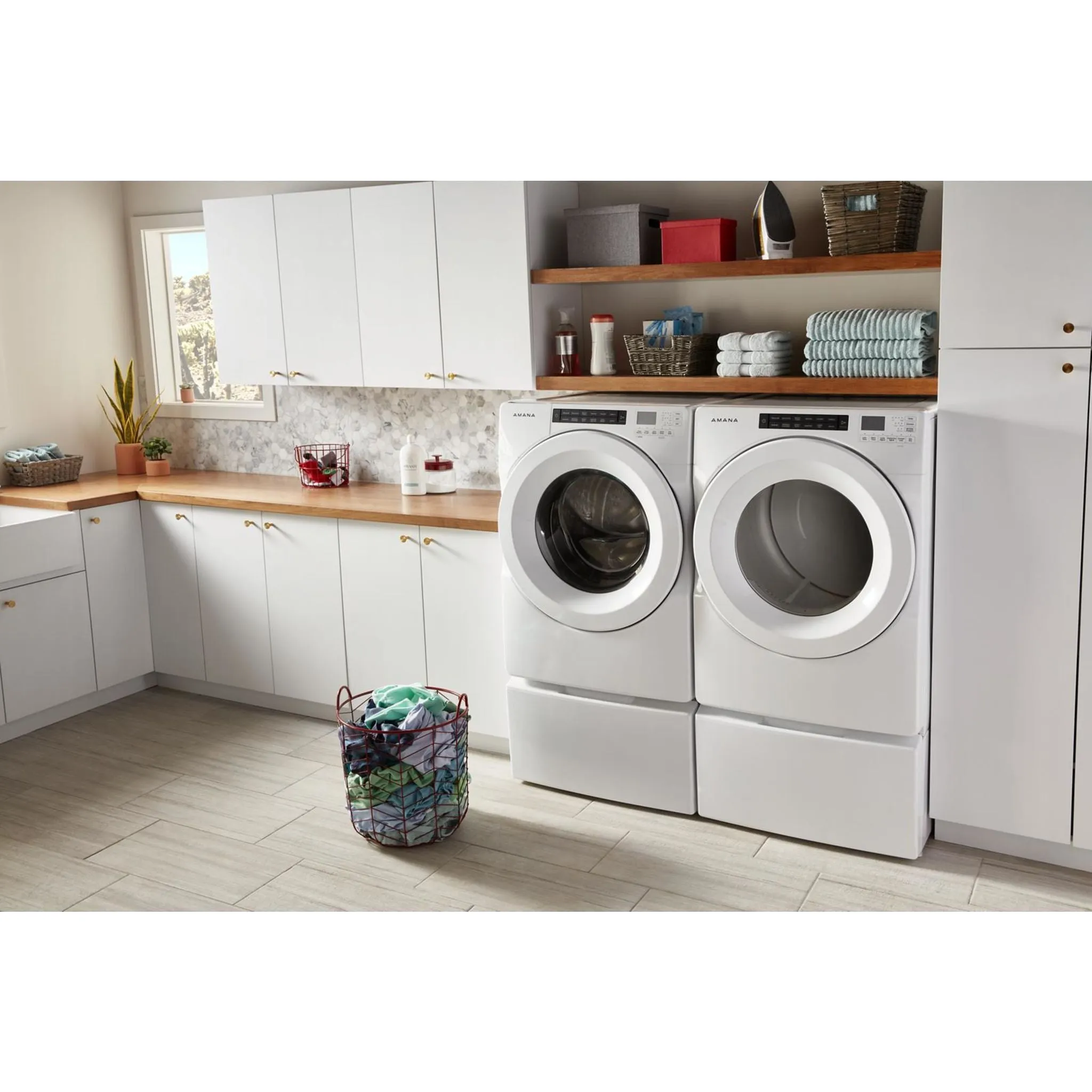 Amana Front Load Washer (NFW5800HW) - White