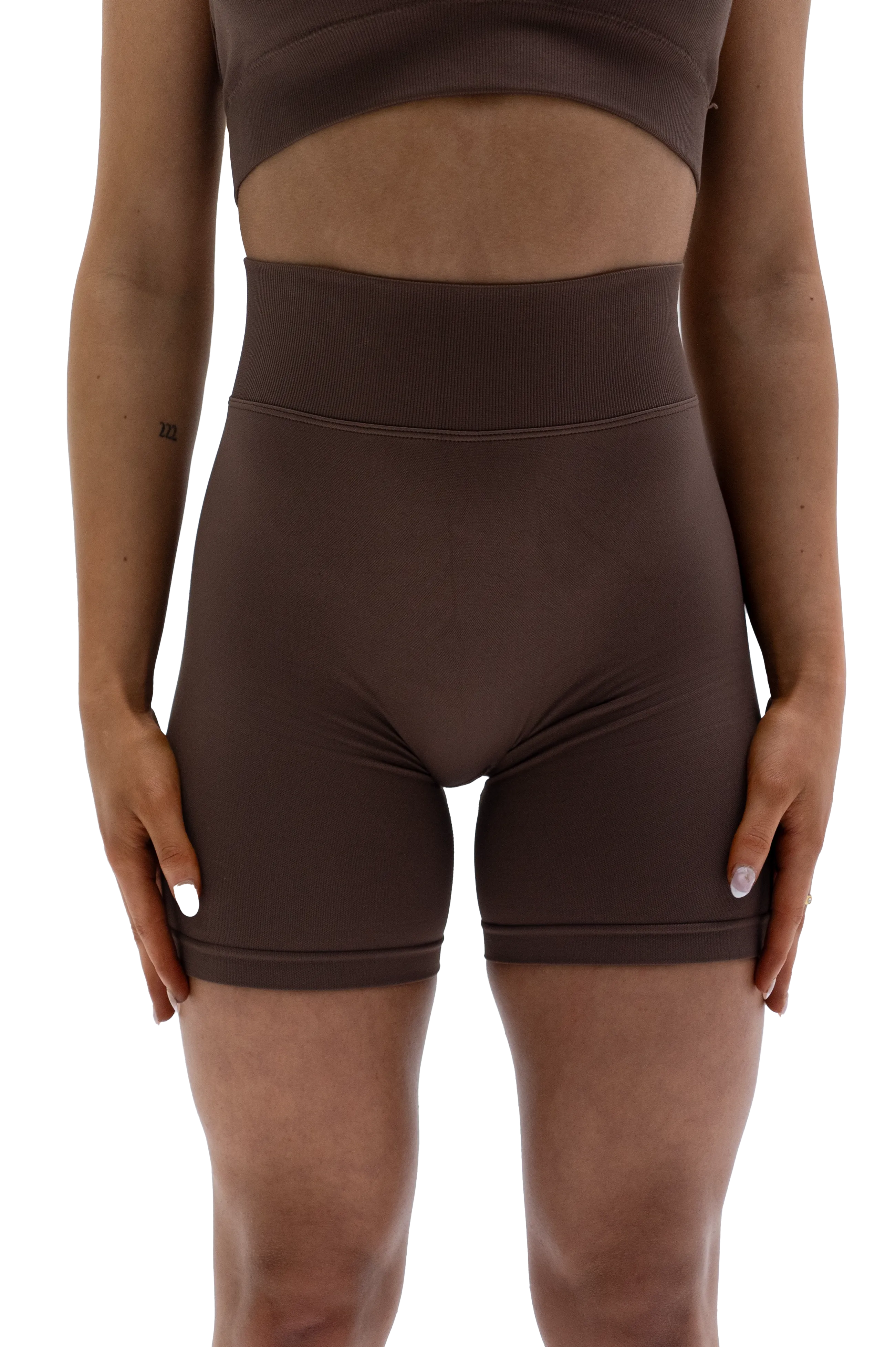 CORE SCRUNCH BIKE SHORTS - ESPRESSO