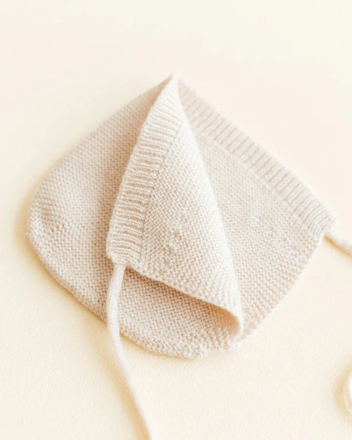 Handmade Merino Wool Newborn Bonnet - Cream