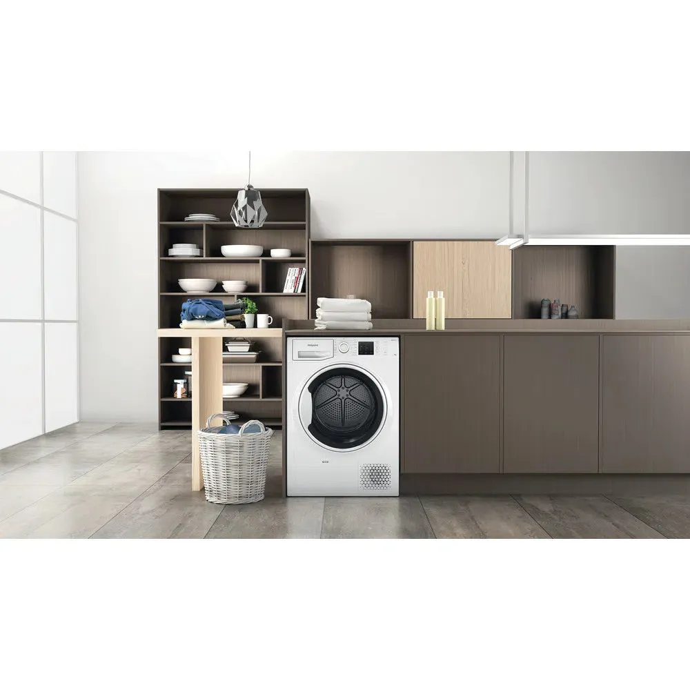 Hotpoint NTM1081WK 8Kg Heat Pump Tumble Dryer White