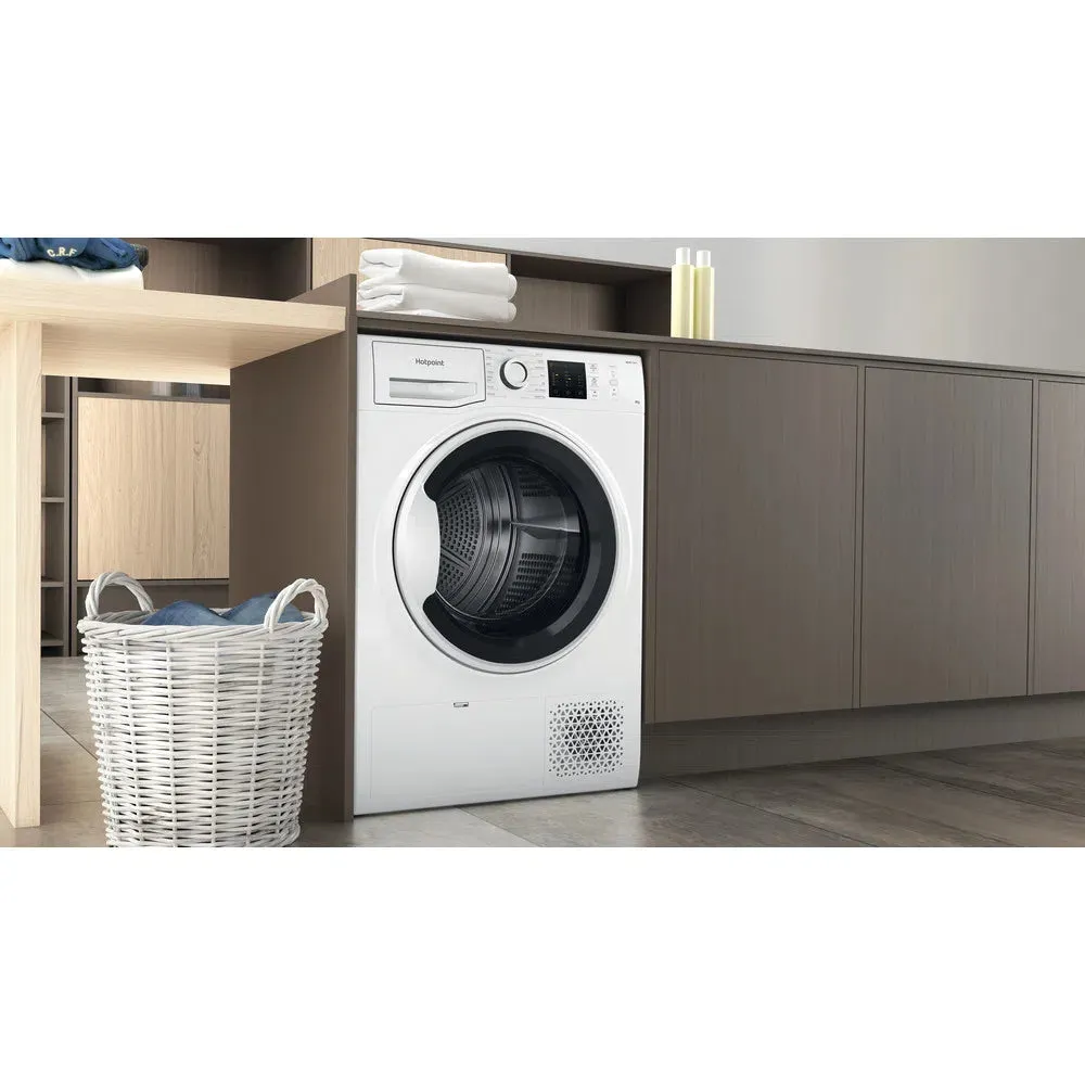 Hotpoint NTM1081WK 8Kg Heat Pump Tumble Dryer White