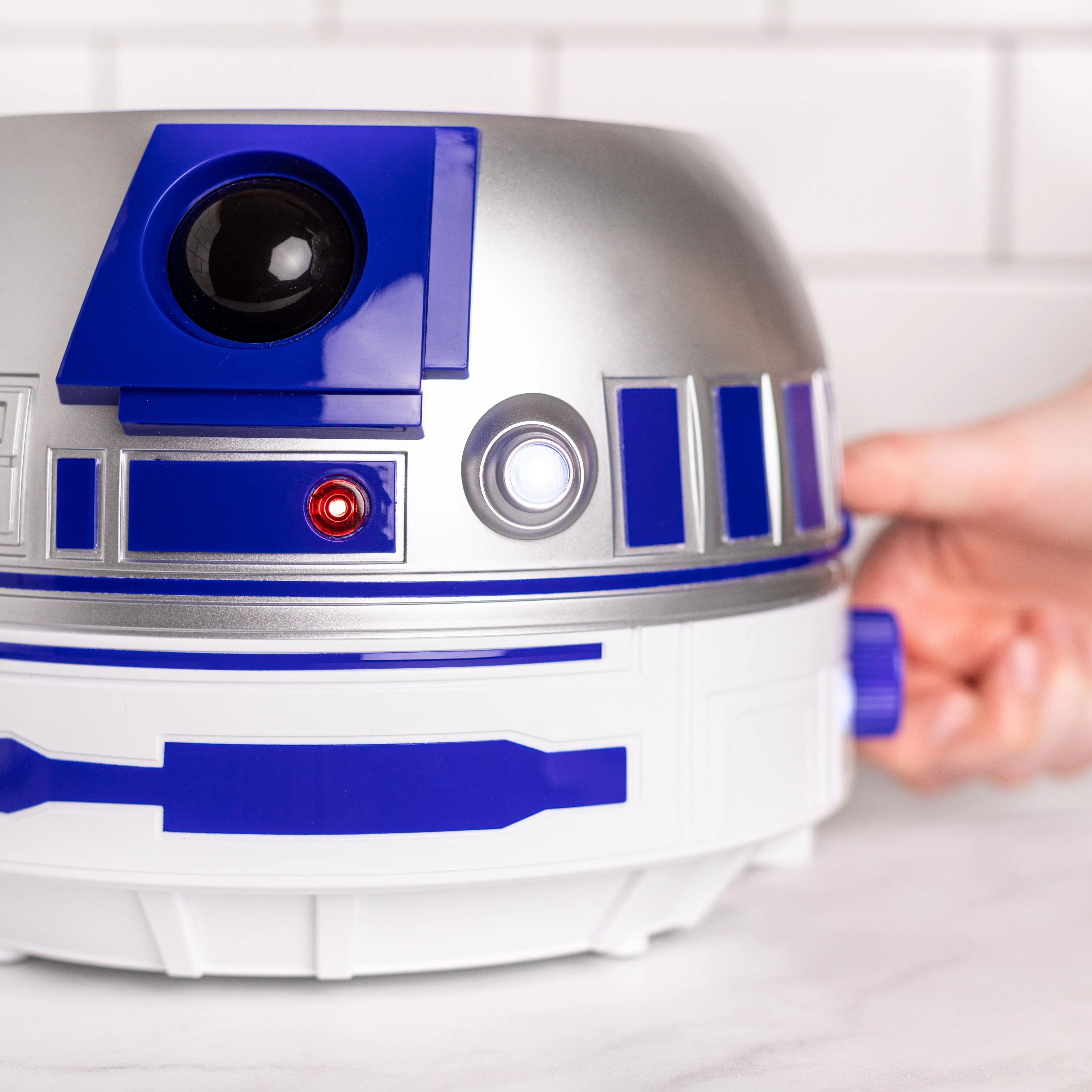 Star Wars R2D2 Deluxe Toaster