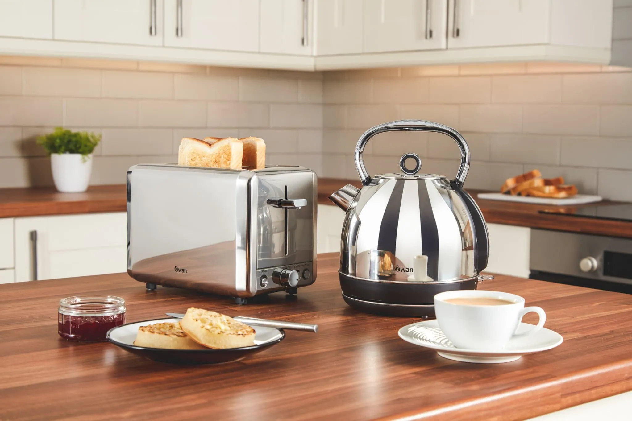 Swan 2 Slice Polished Stainless Steel Toaster