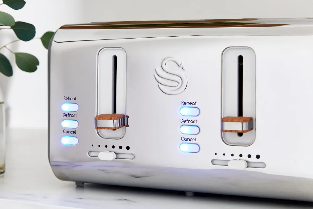 Swan 4 Slice Nordic Style Toaster